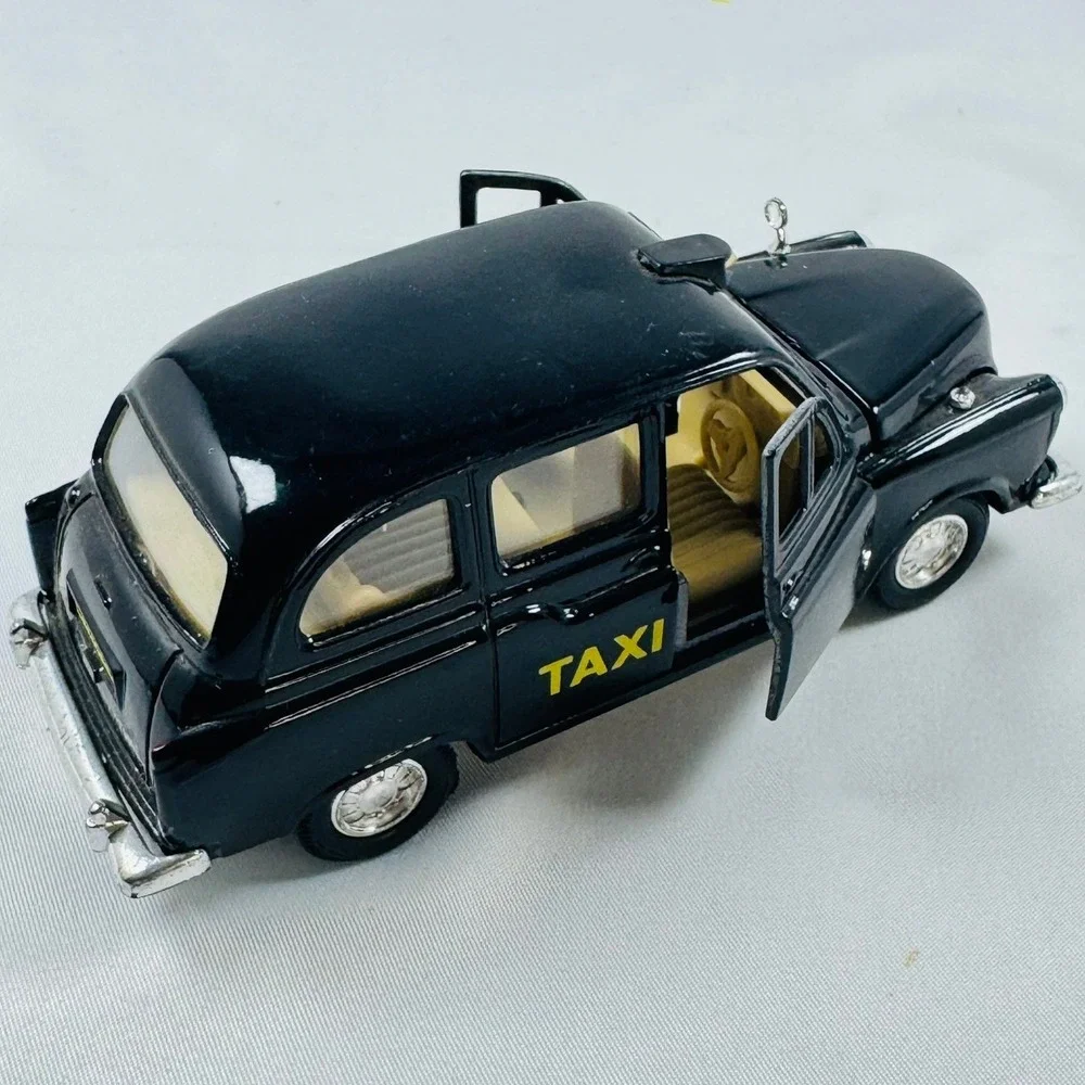 Vintage Welly London Black Taxicab Diecast Opening Doors Hood 5